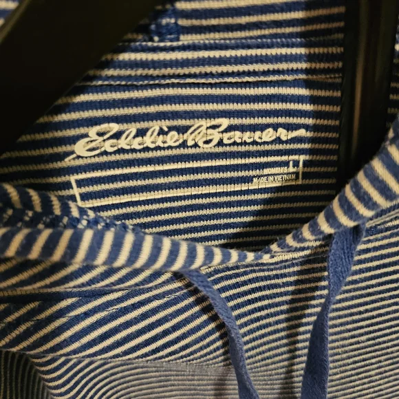 Eddie Bauer Navy and Cream Striped Pullover - Picture 2 of 3